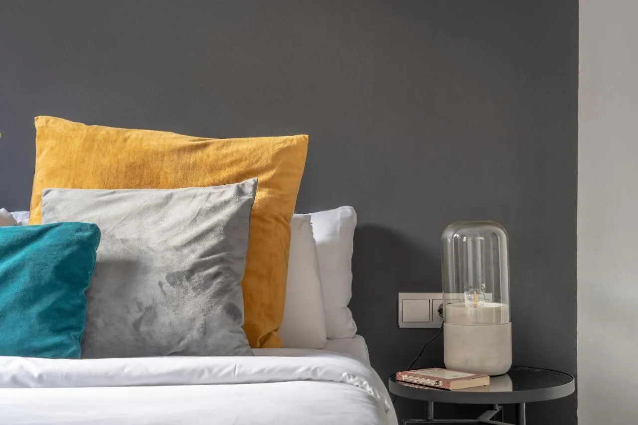 Tsa La Rosa Apartment Barcelona 0*,  Spain
